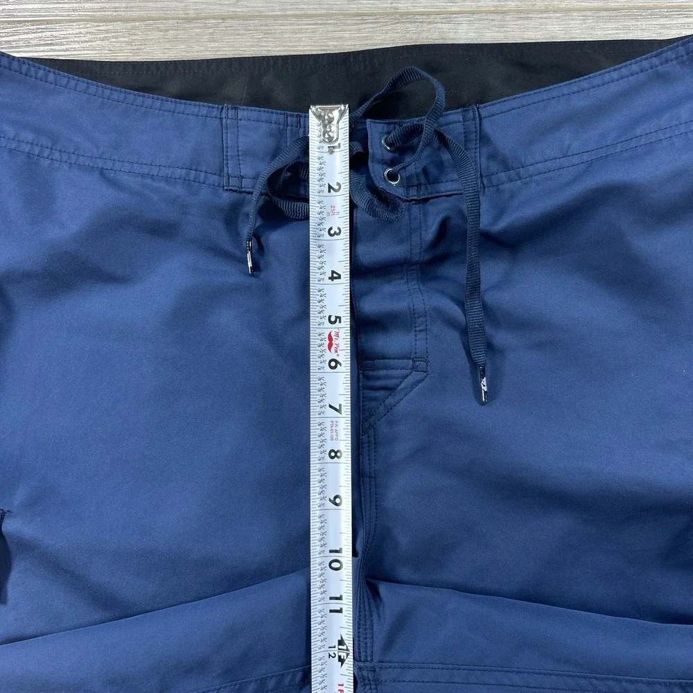 Vintage Mens 36 Quiksilver Board Shorts Navy Blue Surfboard Surfing Surf Trunks - Picture 8 of 9